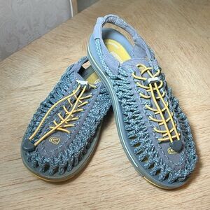 Keen Men’s UNEEK Sneakers (11)